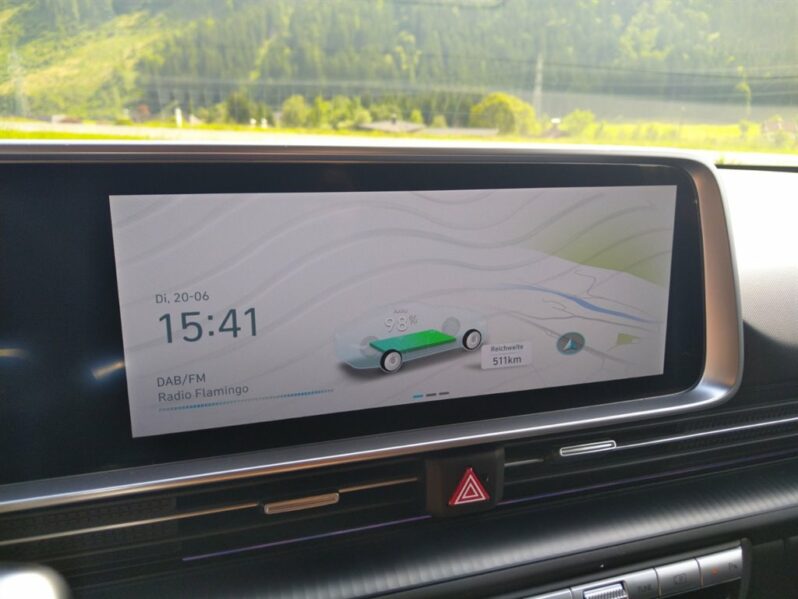 HYUNDAI IONIQ 6 PLUS LINE Long Range 77,4 kWh voll