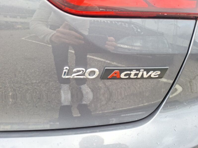 HYUNDAI i20 Active 1,0 T-GDI Edition voll