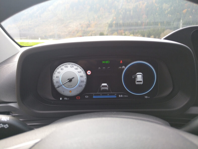 HYUNDAI Bayon GO Plus 1.0 T-GDI voll