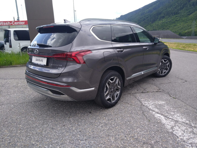 HYUNDAI Santa Fe PHEV Luxury Line 1,6 T-GDi PHEV 4WD AT voll