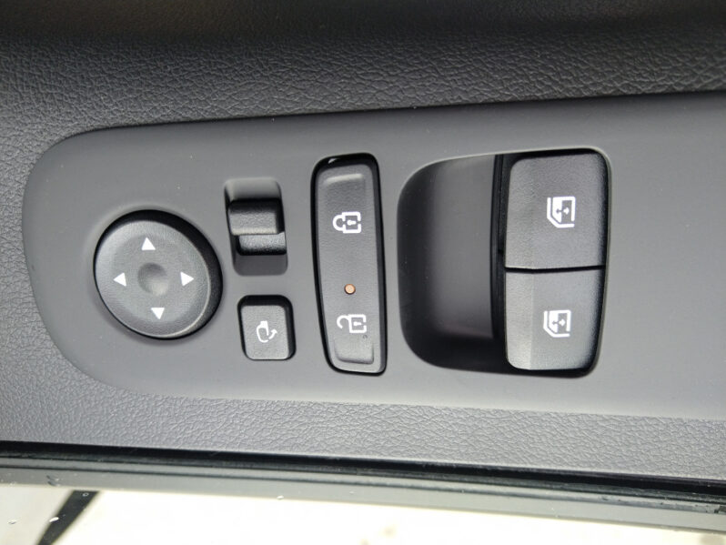 HYUNDAI STARIA Bus HEV Prestige Line 1.6 T-GDi HEV voll