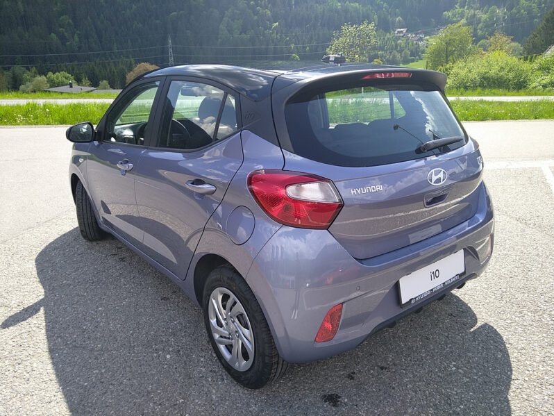 HYUNDAI i10 GO 1,0 MT DACH SW voll