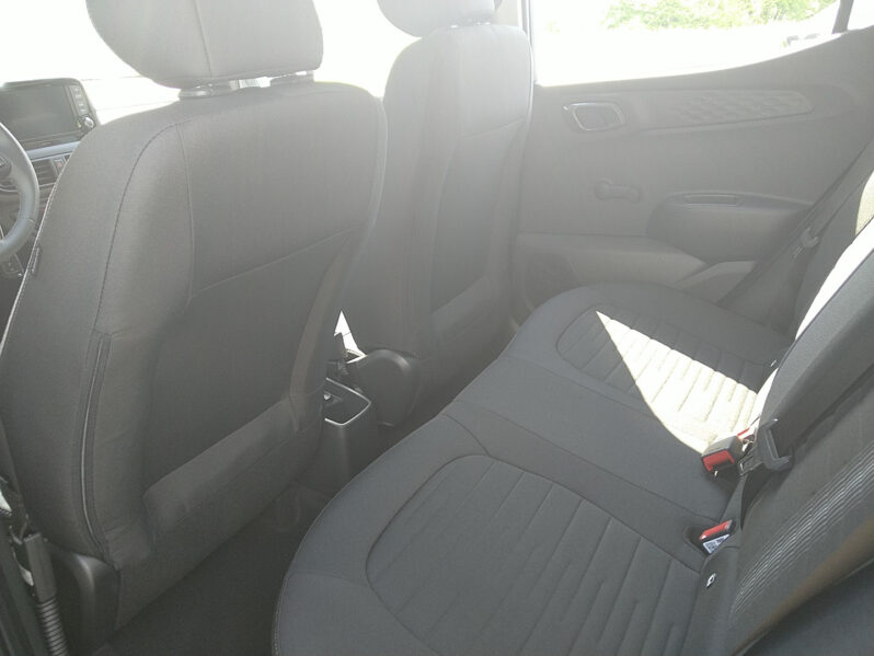 HYUNDAI i10 GO 1,0 MT DACH SW voll