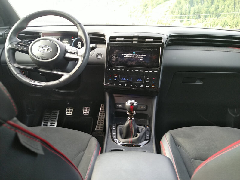 HYUNDAI Tucson NX4 N-Line 1,6 T-GDi 2WD 48V DACH SW voll