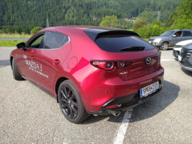 MAZDA 3 G140 AUT HOMURA