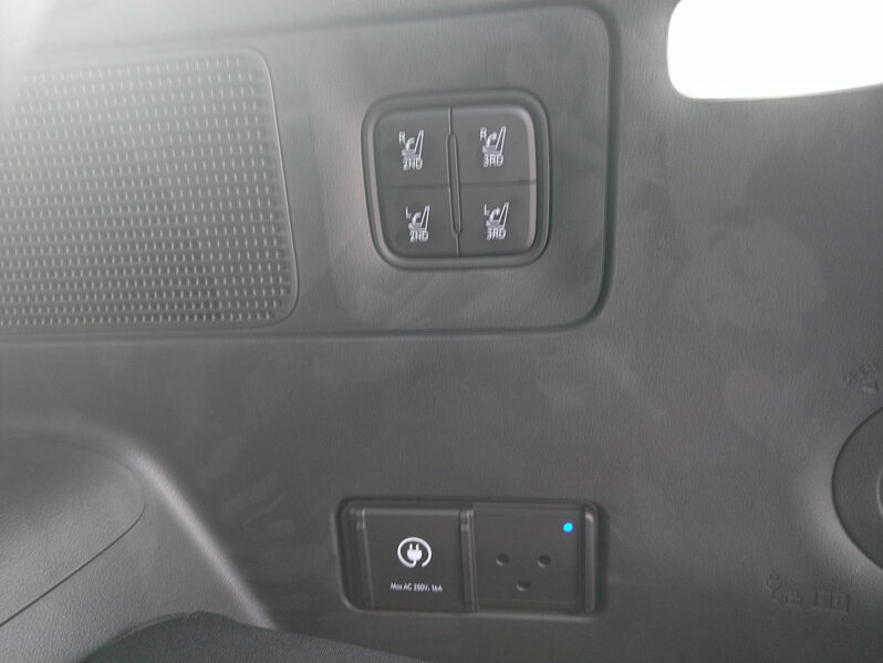 HYUNDAI IONIQ 9 Calligraphy 110 kWh 4WD WÄRMEPUMPE voll