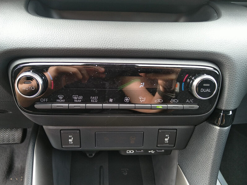 MAZDA 2 HYBRID AUTOMATIK HOMURA voll