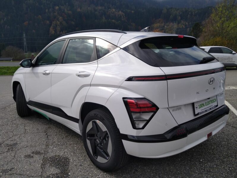 HYUNDAI KONA EV (SX2) Smart 48,6 kWh Wärmepumpe voll