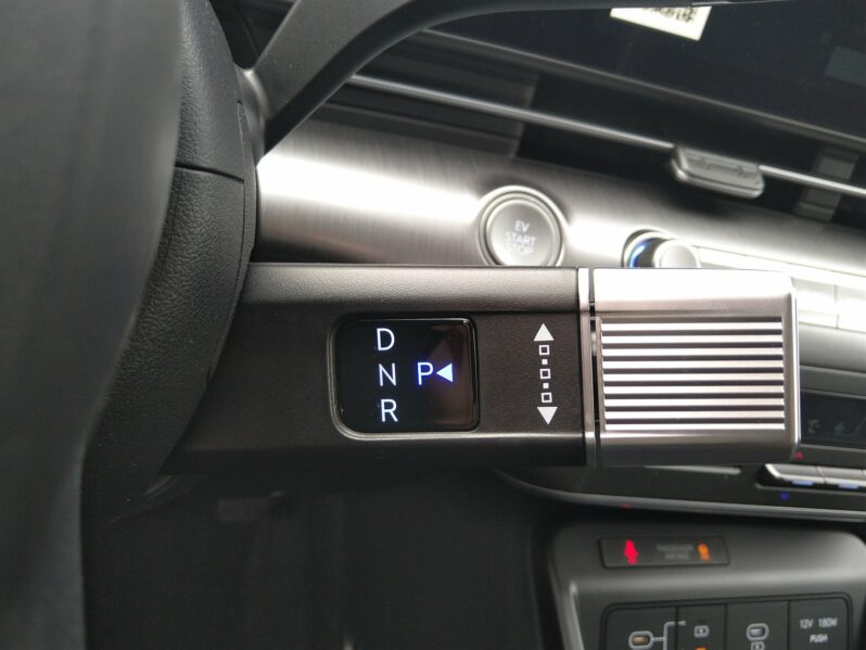 HYUNDAI KONA EV (SX2) Smart 48,6 kWh Wärmepumpe voll