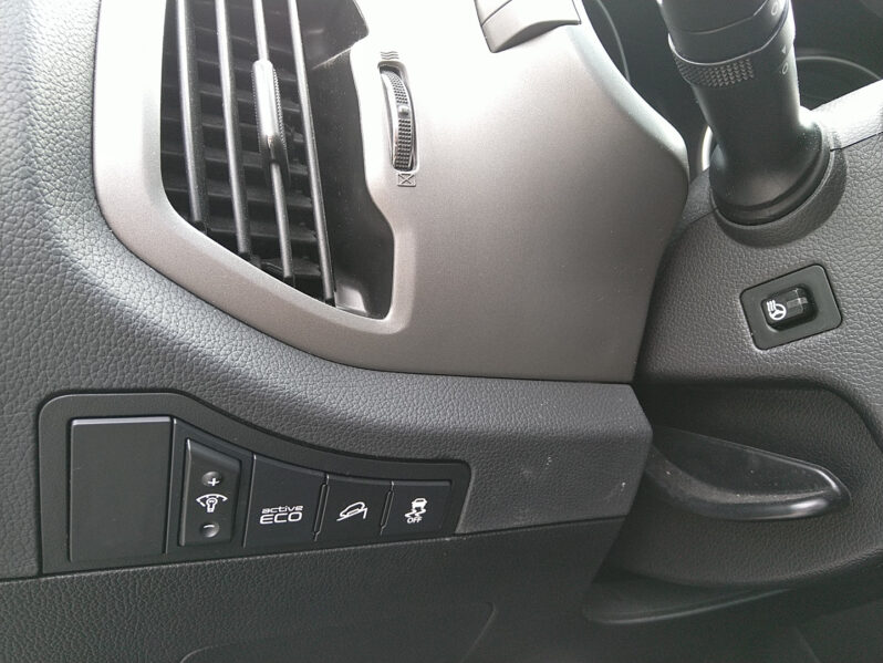 KIA Sportage 2.0CRDI ALLRAD AUTOMATIK PLATIN voll