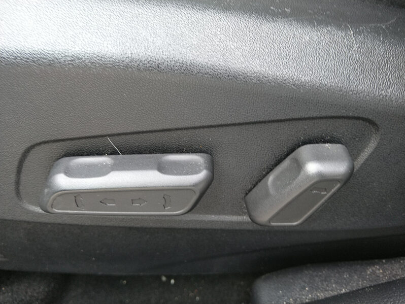 KIA Sportage 2.0CRDI ALLRAD AUTOMATIK PLATIN voll