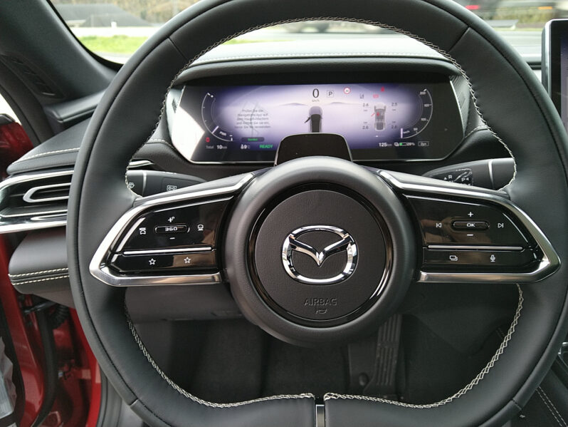 MAZDA 6e STANDARD 69kWh 258PS TAKUMI voll