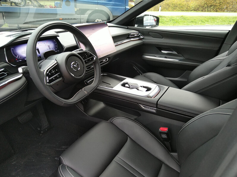 MAZDA 6e STANDARD 69kWh 258PS TAKUMI voll