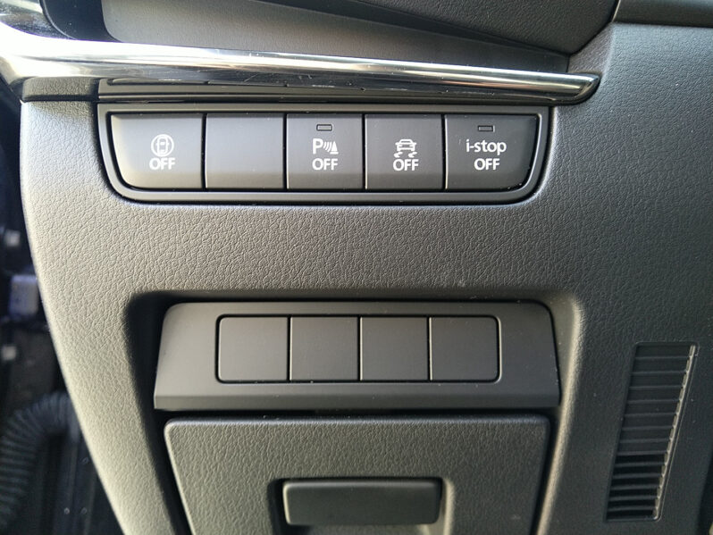 MAZDA 3 G122 Comfort+ voll