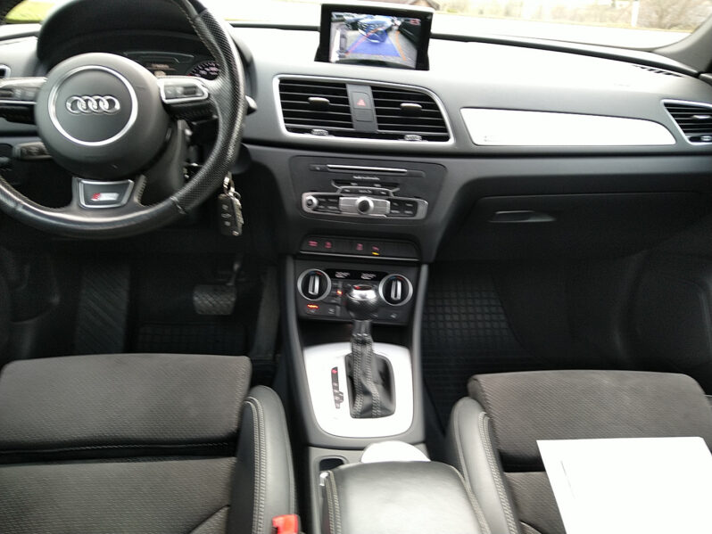 AUDI Q3 2,0 TDI Intense + quattro S-tronic voll