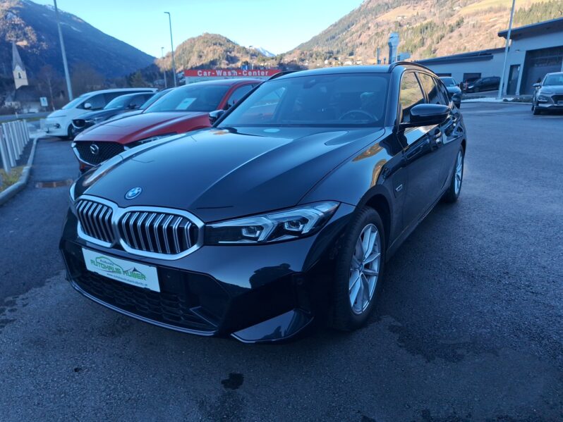 BMW 330e PHEV xDrive Touring Aut. M-Line voll
