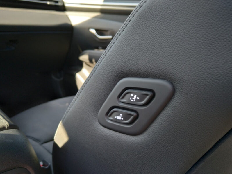 HYUNDAI Tucson NX4 Prestige 1,6 T-GDi PHEV 4WD AUT PANODACH voll