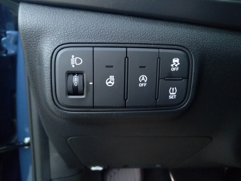 HYUNDAI i20 GO Plus 1,2 MT BOSE SMARTKEY voll