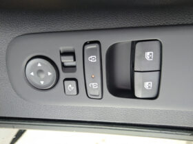 HYUNDAI STARIA Bus HEV Prestige Line 1.6 T-GDi HEV