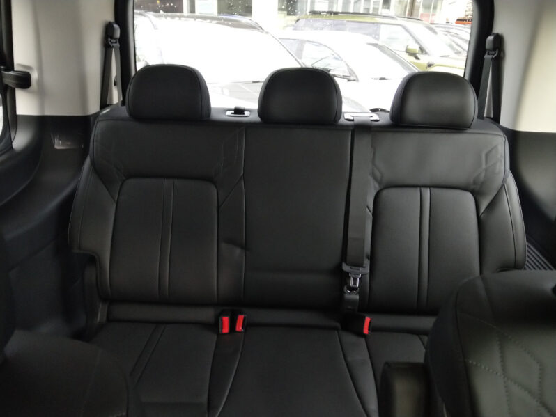 HYUNDAI STARIA Bus HEV Prestige Line 1.6 T-GDi HEV voll