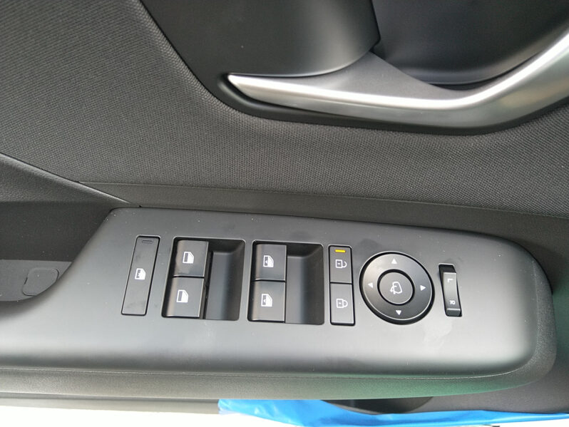 HYUNDAI KONA EV (SX2) GO AUT 65,4 kWh WÄRMEP DACH SW TECHP voll