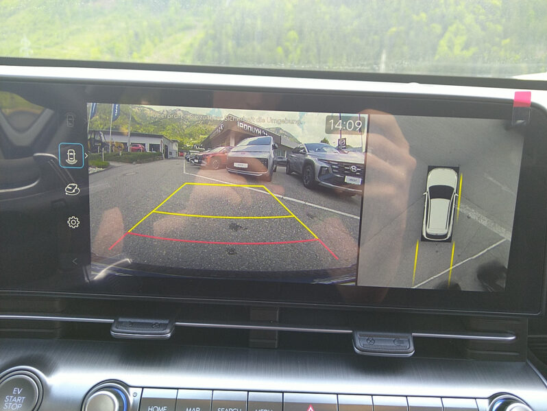 HYUNDAI KONA EV (SX2) GO AUT 65,4 kWh WÄRMEP DACH SW TECHP voll