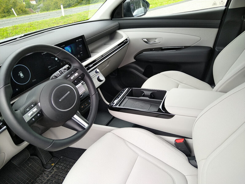 HYUNDAI Tucson NX4 Prestige 1,6 T-GDi PHEV 4WD AUTOMATIK voll