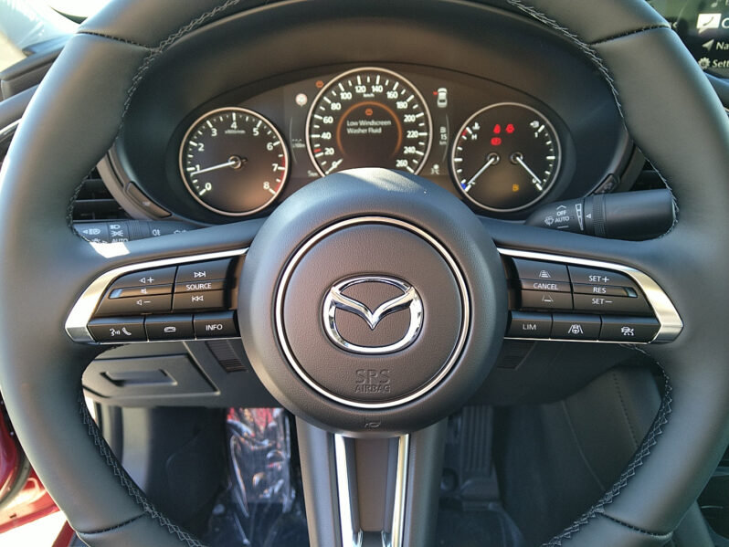 MAZDA 3 LIMOUSINE G140 EXCLUSIVE voll