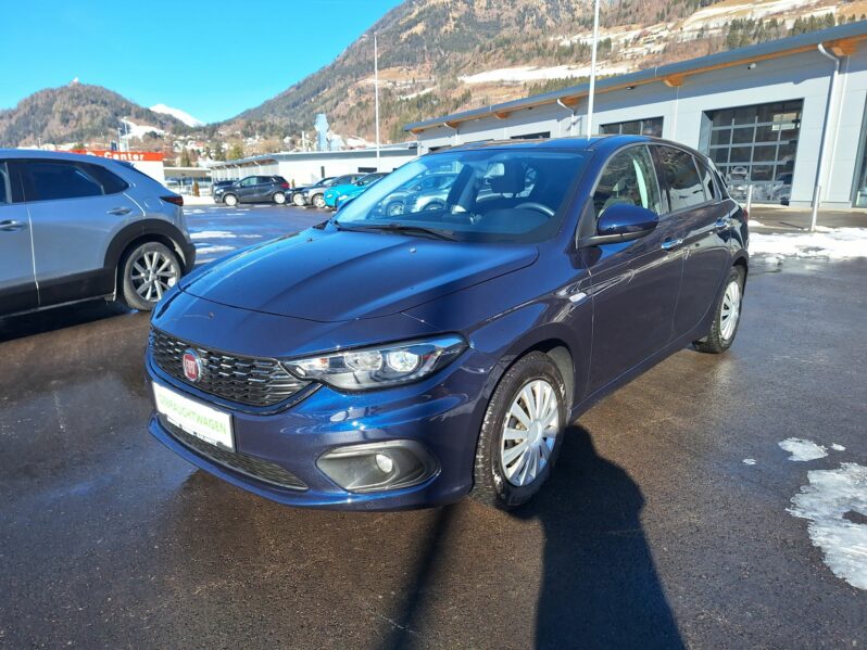 FIAT Tipo 1,6 EtorQ 110 Lounge Automatik voll