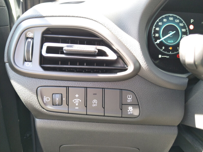 HYUNDAI i30 Kombi 1,5 TGDI 48V Go! Plus DCT voll