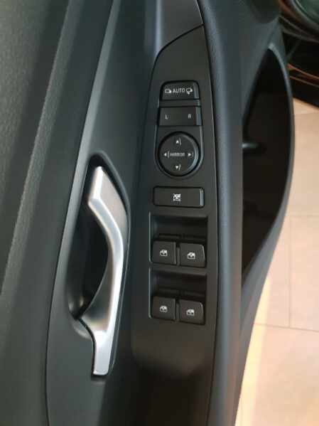 HYUNDAI i30 N-Line 1,6 CRDi voll