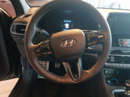 HYUNDAI i30 N-Line 1,6 CRDi voll