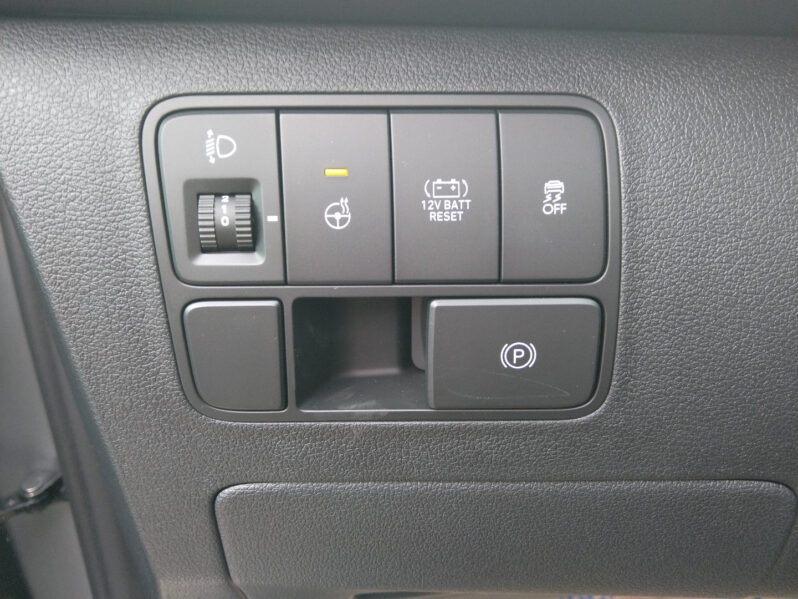 HYUNDAI STARIA Bus HEV Prestige Line 1.6 T-GDi HEV voll