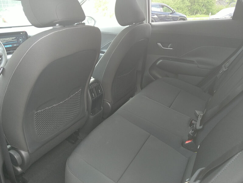HYUNDAI KONA EV (SX2) GO AUT 65,4 kWh WÄRMEP DACH SW TECHP voll