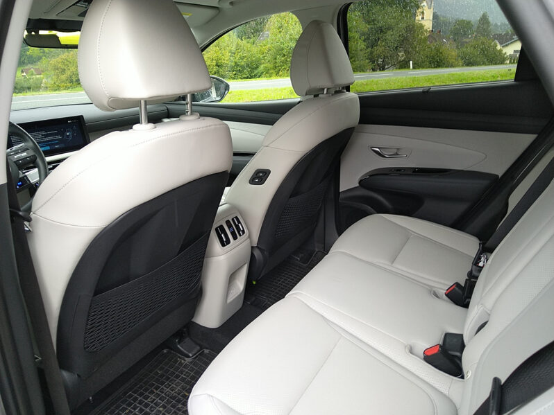 HYUNDAI Tucson NX4 Prestige 1,6 T-GDi PHEV 4WD AUTOMATIK voll