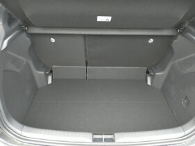 MAZDA 2 HYBRID AUTOMATIK HOMURA