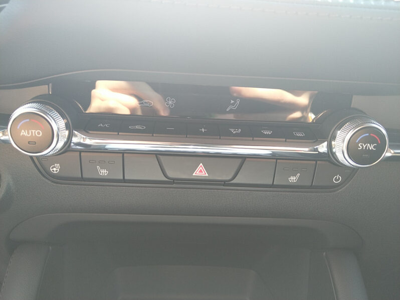 MAZDA 3 G140 HOMURA MT voll