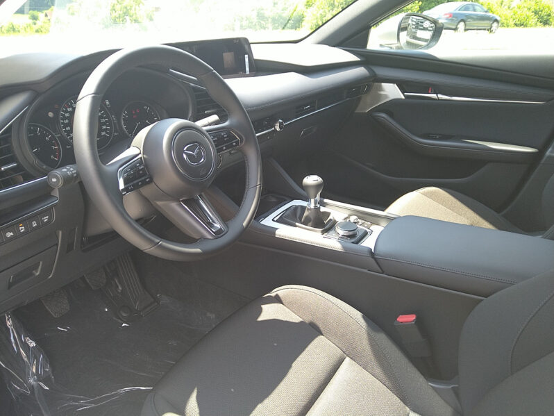 MAZDA 3 G140 HOMURA MT voll