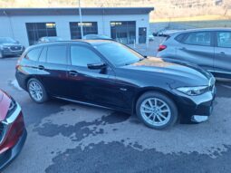 BMW 330e PHEV xDrive Touring Aut. M-Line voll