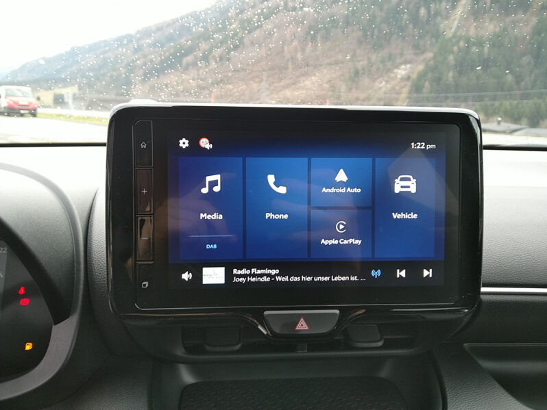 MAZDA 2 HYBRID AUTOMATIK HOMURA voll