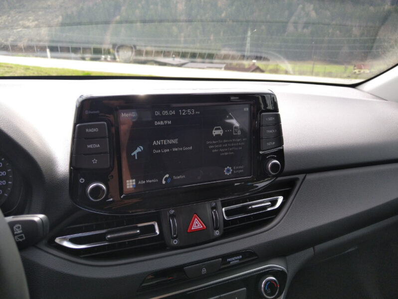 HYUNDAI i30 – PD Edition 30 1,5 DPI voll