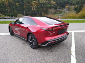 MAZDA 6e STANDARD 69kWh 258PS TAKUMI