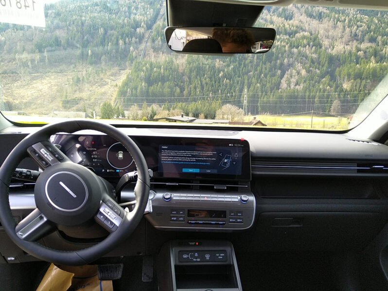 HYUNDAI KONA EV (SX2) GO 64,8 kWh WÄRMEPUMPE voll