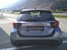 MAZDA 2 HYBRID AUTOMATIK EXCLUSIVE-LINE