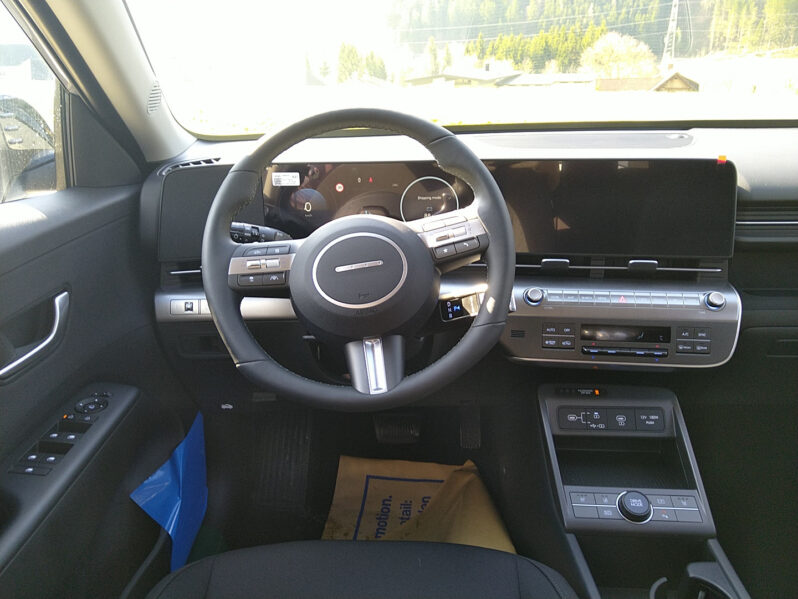 HYUNDAI KONA EV (SX2) Smart Line 48,6kWh DACH SW WÄRMEP. DESIGNP. voll