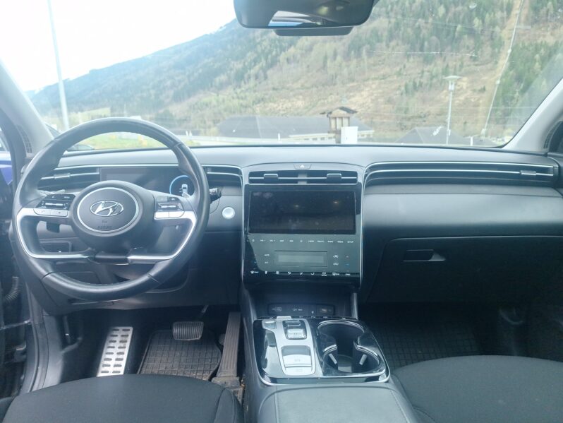 HYUNDAI Tucson NX4 Trend Line 1,6 CRDi 4WD 48V DCT PANO voll