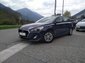 HYUNDAI i30 5 Türer Entry 1,4 MPI