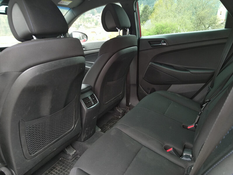 HYUNDAI Tucson GO 2,0 CRDi 4WD MT voll