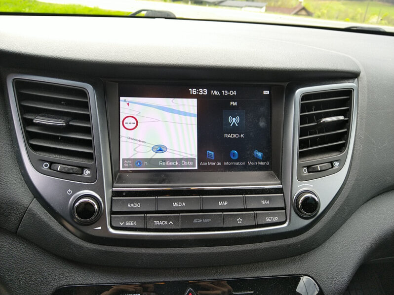 HYUNDAI Tucson GO 2,0 CRDi 4WD MT voll