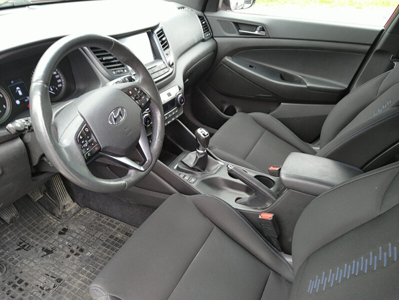 HYUNDAI Tucson GO 2,0 CRDi 4WD MT voll